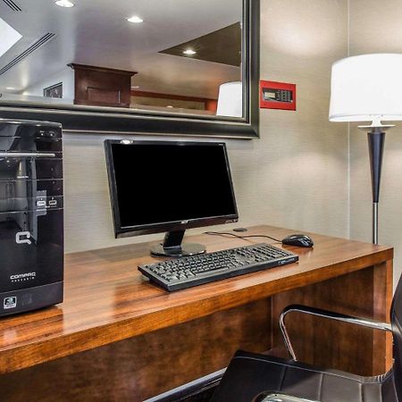 Comfort Inn & Suites Lakeland North I-4 Екстер'єр фото